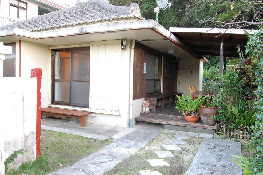 Yukurinaresort Okinawa Garden House Motobu Exteriör bild