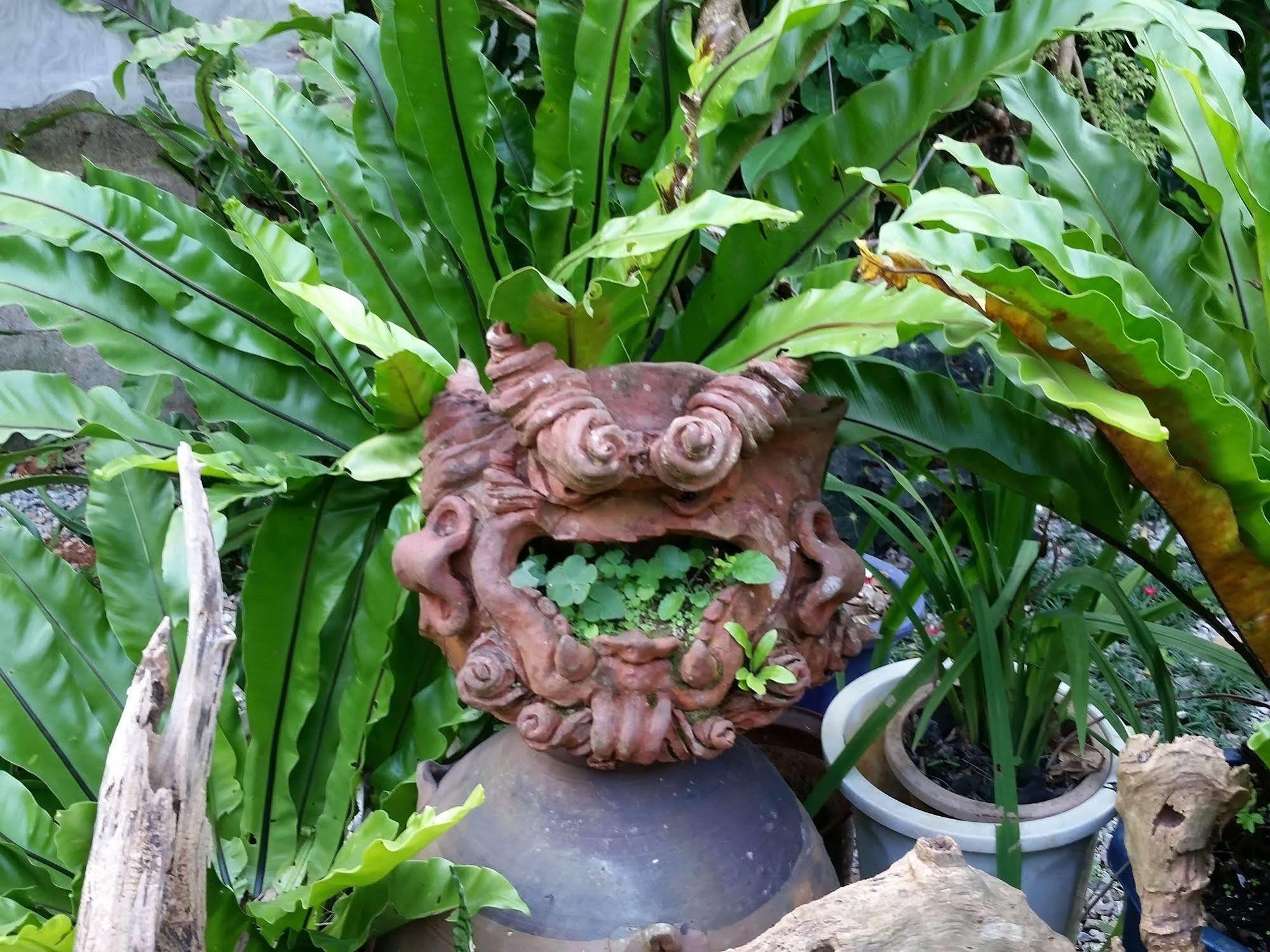 Yukurinaresort Okinawa Garden House Motobu Exteriör bild