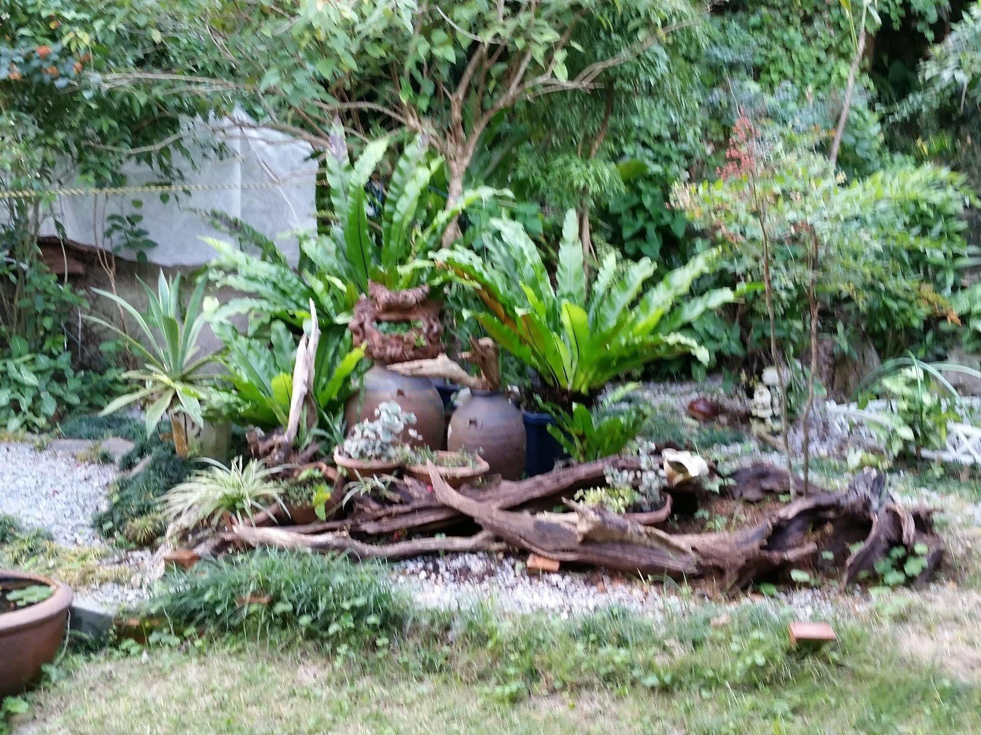 Yukurinaresort Okinawa Garden House Motobu Exteriör bild