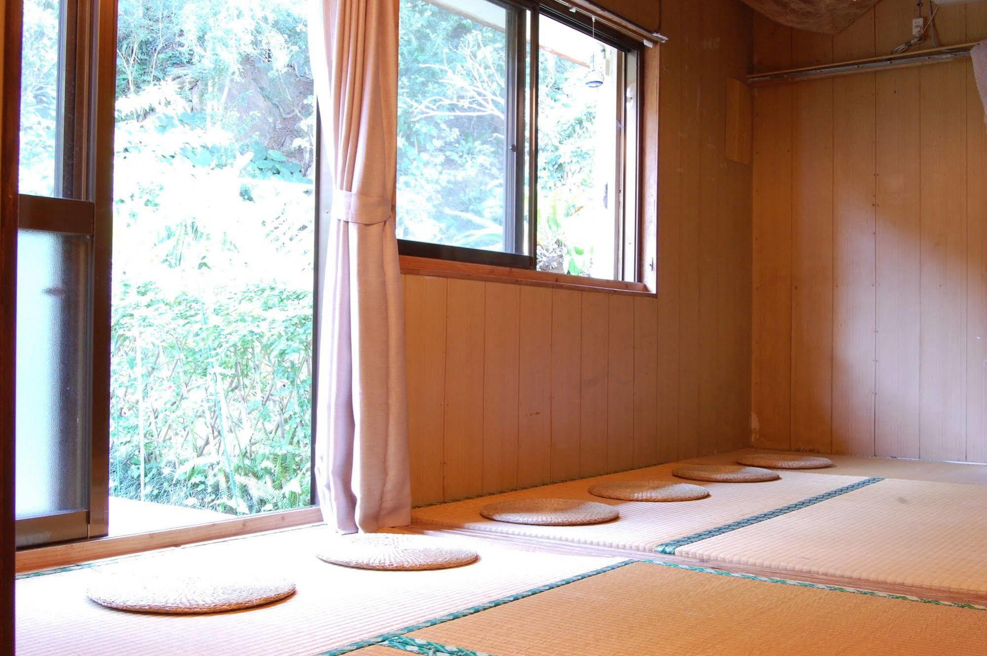 Yukurinaresort Okinawa Garden House Motobu Exteriör bild