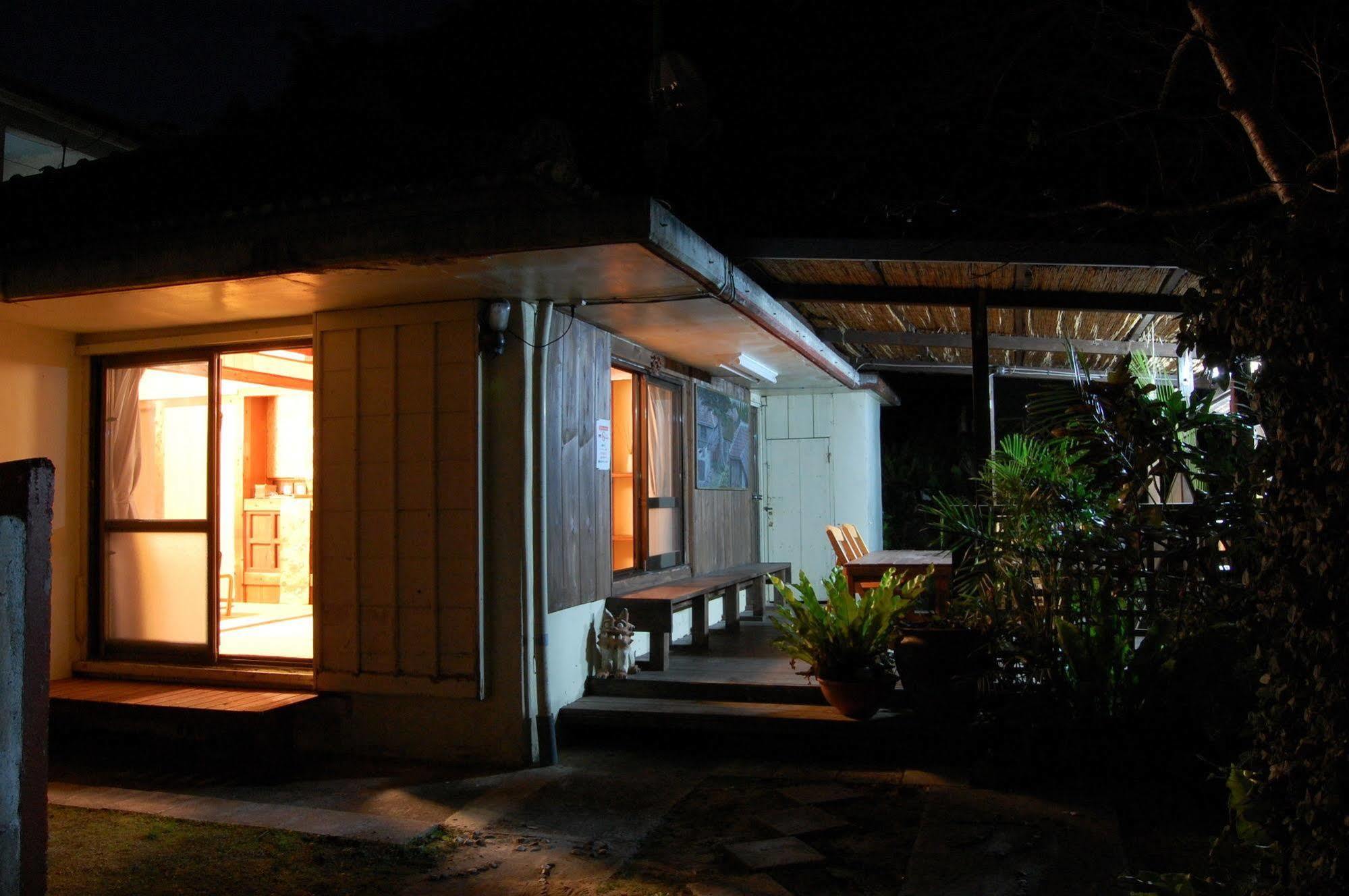 Yukurinaresort Okinawa Garden House Motobu Exteriör bild
